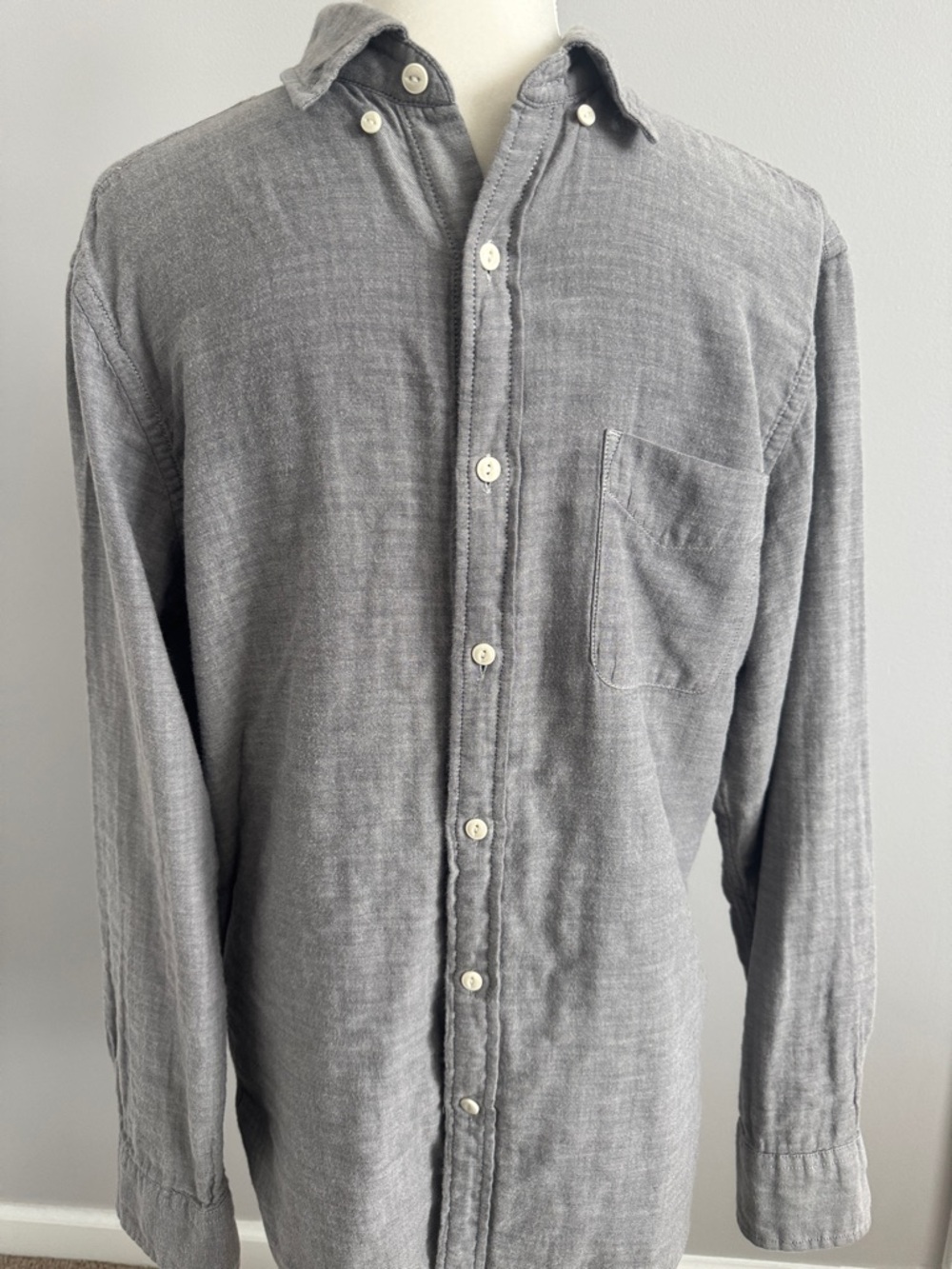 Sonoma Men's Casual Button-Down Shirt in Grey